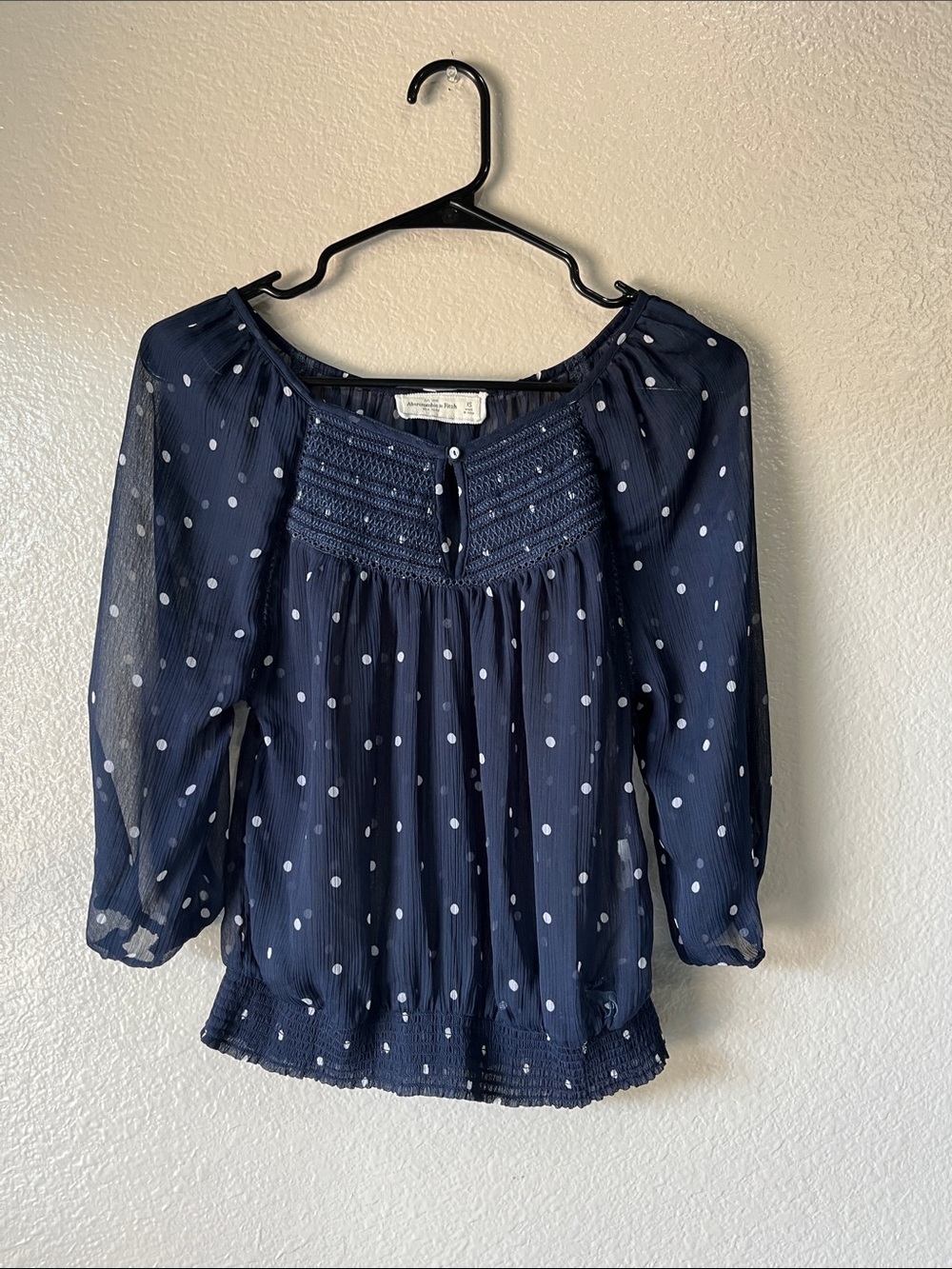 Abercrombie & Fitch Navy and White Polka Dot Peasant Blouse Sz XS Sheer